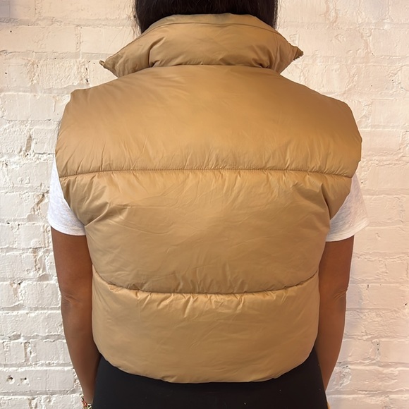 Tan Puffer Vest - Picture 5 of 5